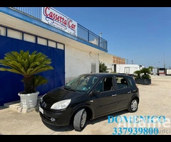 RENAULT - Scénic  1.5 dci Conquest